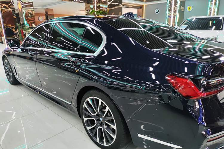 Used BMW 7 Series 2019 Restyled 740Li Leading Edition M Sport Package
