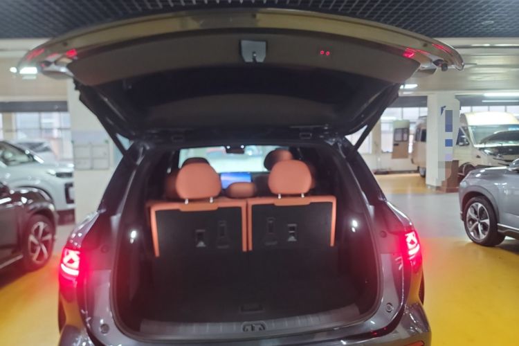 Used BYD Tang L 2025 DM 215KM LiDAR Flagship Model