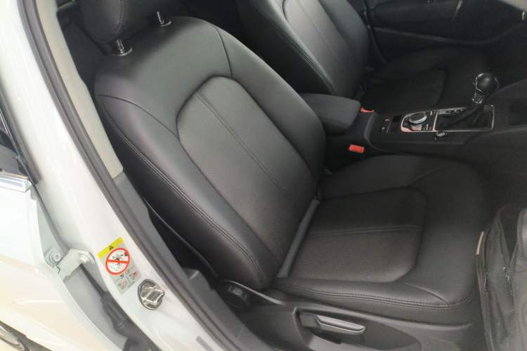 Used Audi A3 2019 Limousine 35 TFSI Ambition China V