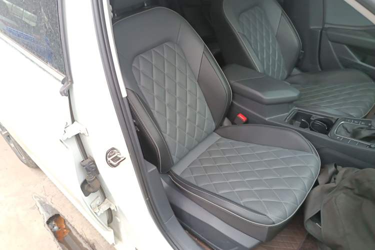 Used Volkswagen Sagitar 2023 300TSI DSG Excellence Edition
