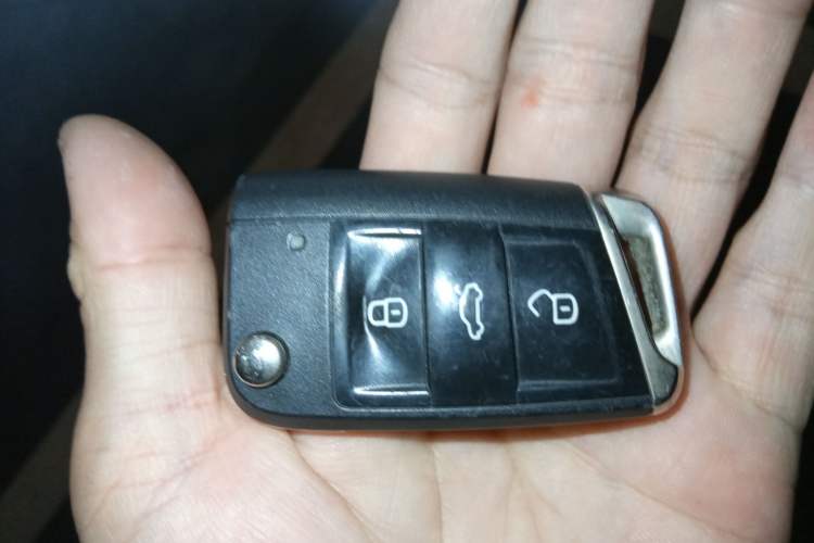 Used Volkswagen Tiguan L 2017 330TSI Automatic Two-Wheel Drive Comfort Edition
