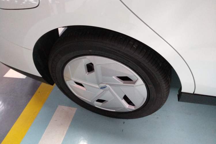 Used CHANGAN OSHAN 520 2025 Standard Edition