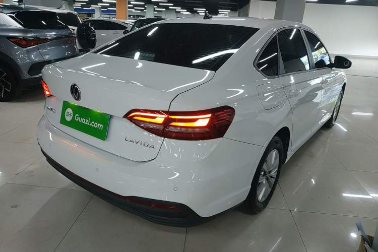 Used Volkswagen Lavida 2023 1.5L Automatic De Yi Edition