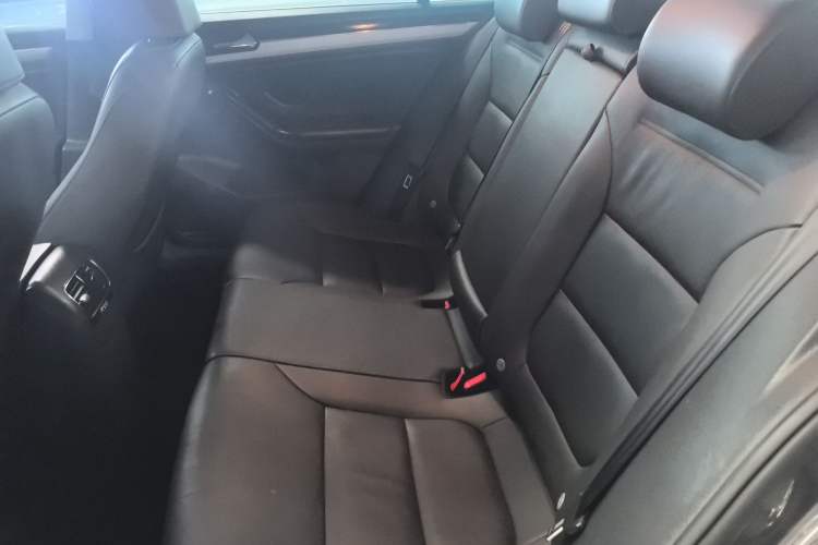 Used Volkswagen Sagitar 2017 1.6L Manual Comfort Model Left Rear Seat