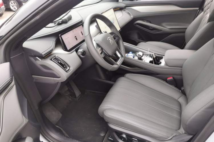 Used BYD Song L EV 2025 Intelligent Driving Version 662 km LiDAR Excellence Edition