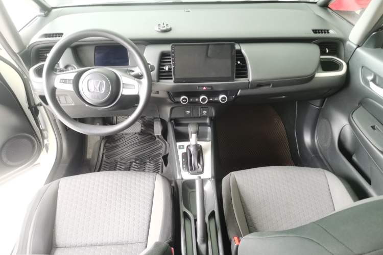 Used Honda Fit 2021 1.5L CVT Trend Edition Center Console