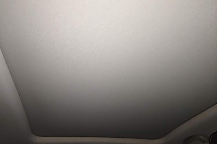 Used Roewe RX5 2018 20T Two-Wheel Drive Automatic Flagship Edition
