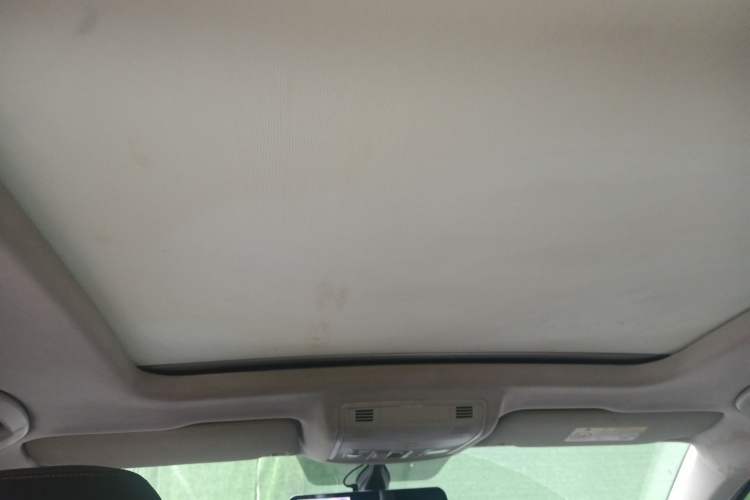 Used Volkswagen Tharu 2020 280TSI Two-Wheel Drive Luxury Edition China VI Standard Headliner