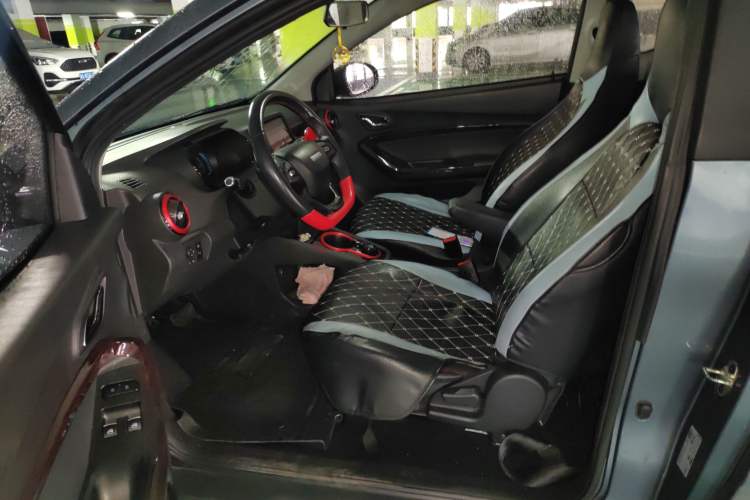 Used Chery Little Ant 2022 Sweet Pink Edition Low-Sugar Version Lithium Iron Phosphate 30 kW 301 km Left Front Seat