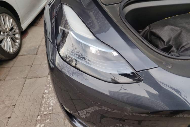 Used Tesla Model Y 2024 Rear-Wheel-Drive Version
