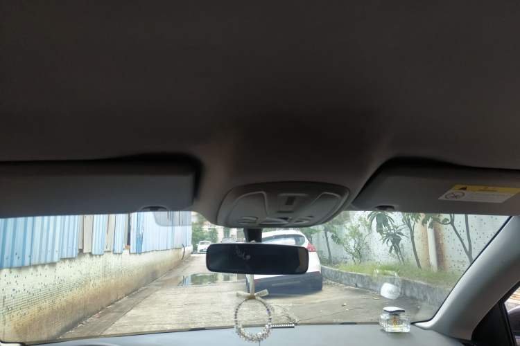 Used Peugeot 408 2014 1.8L Automatic Leading Edition
