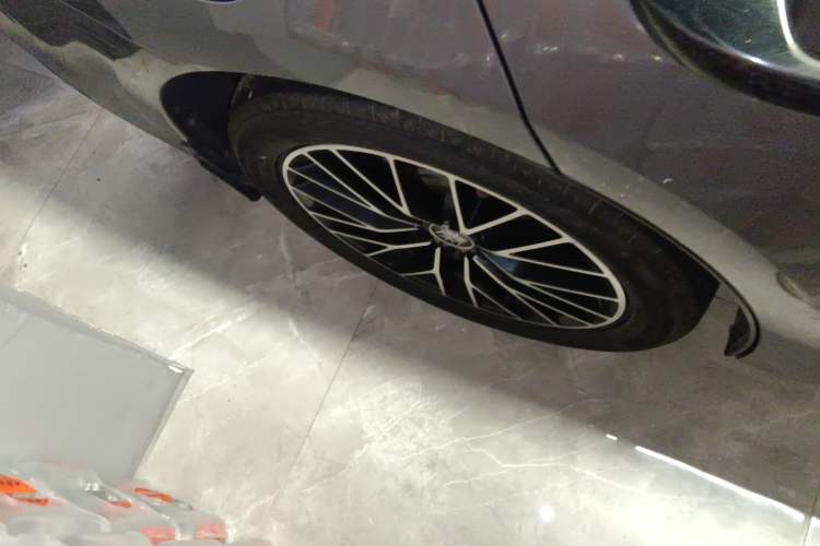 Used BYD Qin L 2024 DM-i 120KM Excellence Model