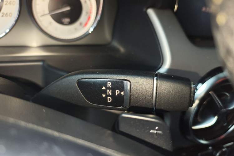 Used Mercedes-Benz GLK-Class 2014 GLK 200 Standard Model