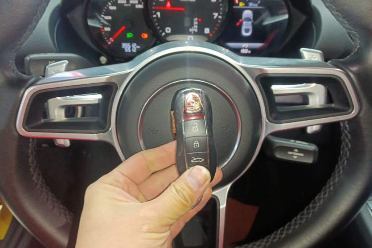 Used Porsche 718 2020 Cayman 2.0T