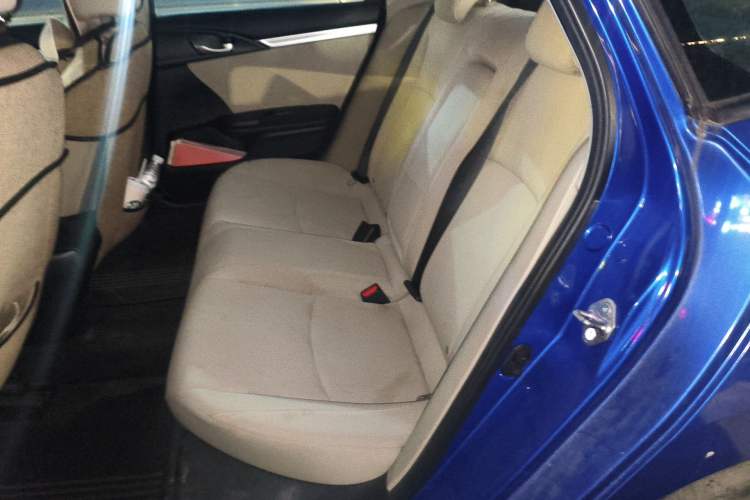 Used Honda Civic 2016 220TURBO CVT Luxury Edition
