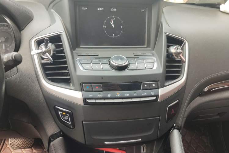 Used Dongfeng Aeolus AX7 2018 Classic 1.6T Automatic Luxury Model