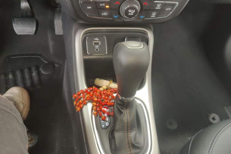 Used Jeep Compass 2017 200T Automatic Family Edition