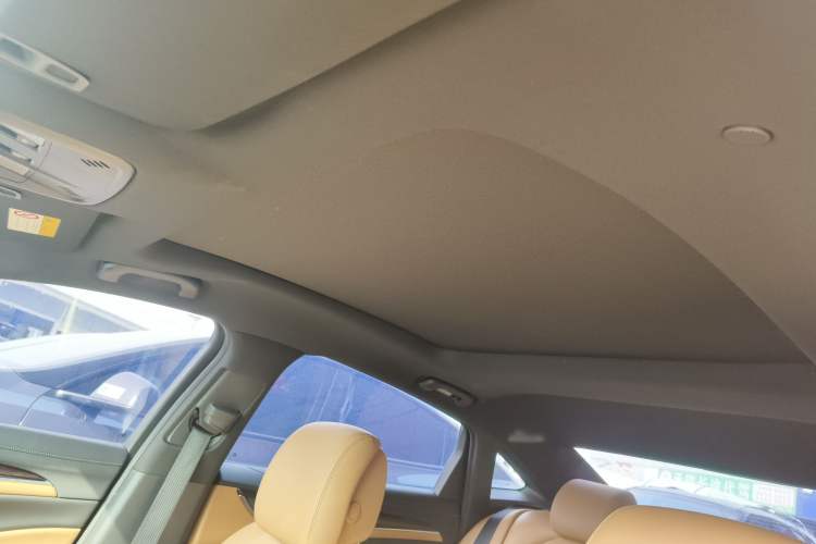 Used Buick LaCrosse 2019 28T Elite Edition Headliner