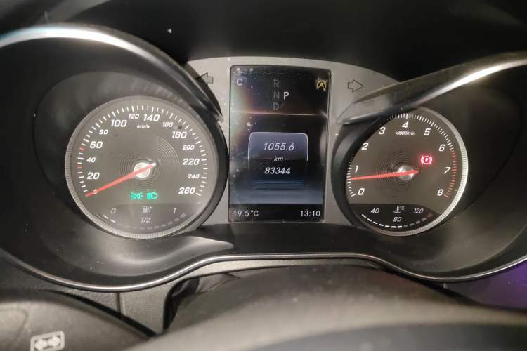 Used Mercedes-Benz GLC 2018 Facelift GLC 260 4MATIC Luxury Edition Instrument Cluster