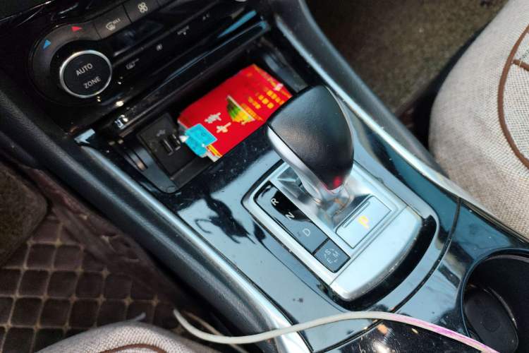 Used Infiniti QX30 2017 1.6T Two-Wheel-Drive Sport Edition