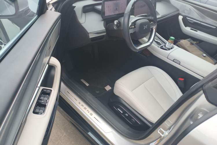 Used XPeng P7 2024 P7i 550 Pro