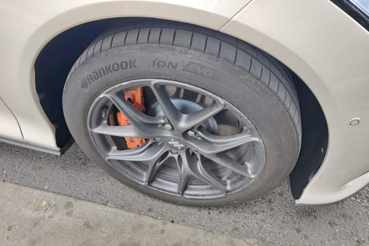 Used IM L6 2024 Max Long-Range Version Right Front Wheel Hub