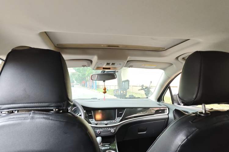 Used Buick Verano 2015 Sedan 20T Dual-Clutch Leading Model
