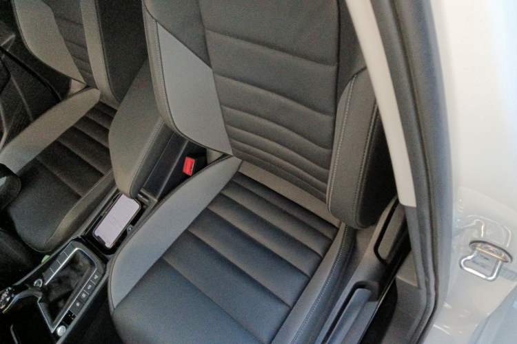 Used Volkswagen Sagitar 2021 280TSI DSG Comfort Connect Edition Left Front Seat