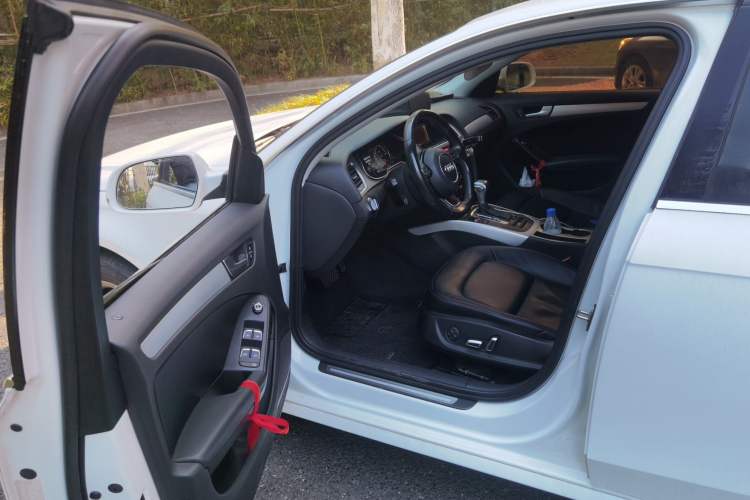 Used Audi A4L 2015 35 TFSI Automatic Standard Model
