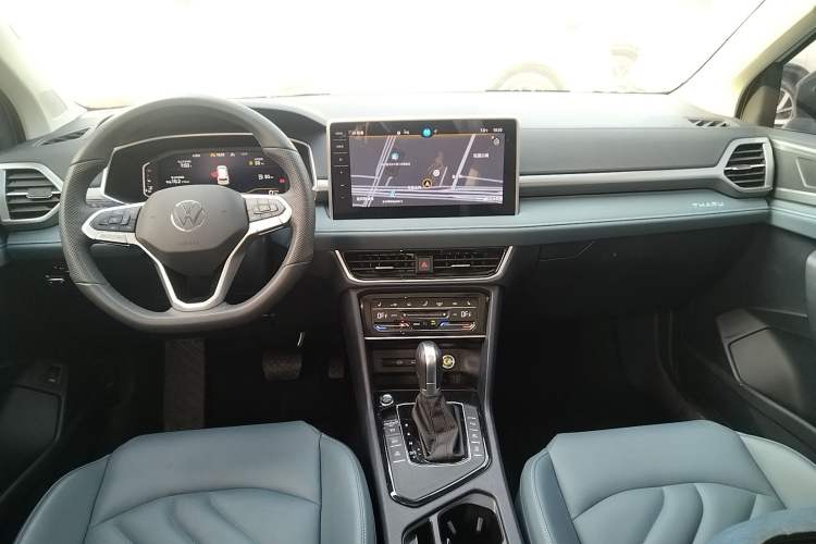 Used Volkswagen Tharu 2024 300TSI Two-Wheel-Drive Moon Luxury Edition