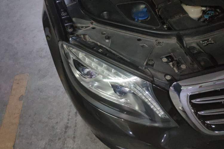 Used Mercedes-Benz S-Class 2014 S 320 L Business Model
