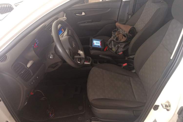 Used Kia K2 2019 Sedan 1.4L Automatic Transmission 15th Anniversary Special Edition GLS China VI Standard Left Front Seat