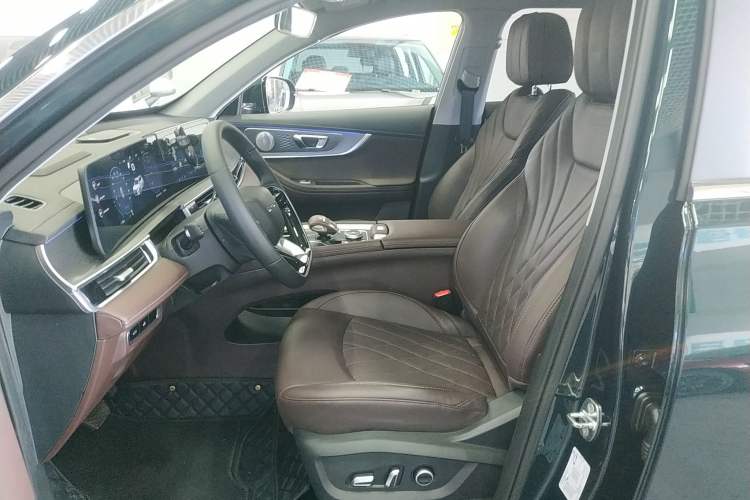 Used Chery Tiggo 8 PRO 2024 Champion Edition 290T Two-Wheel Drive Peak Version 5 Seats