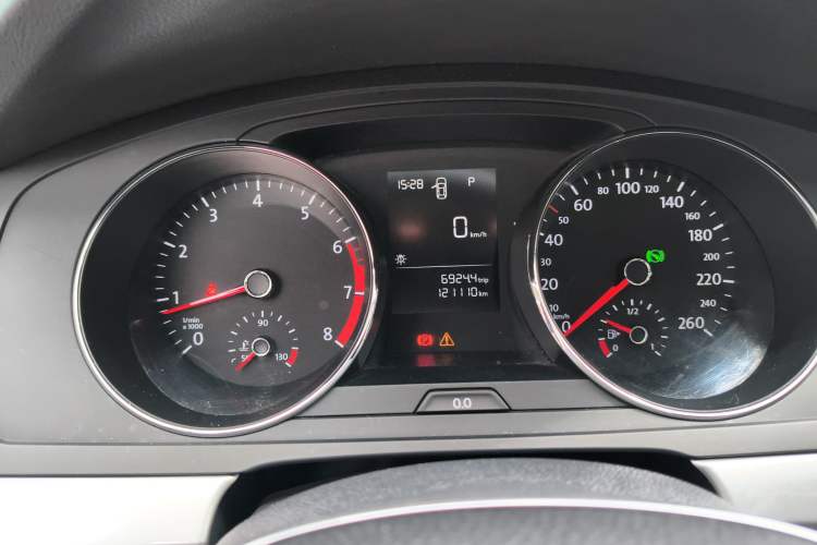 Used Volkswagen Lamando 2017 230TSI DSG Fashion Edition
