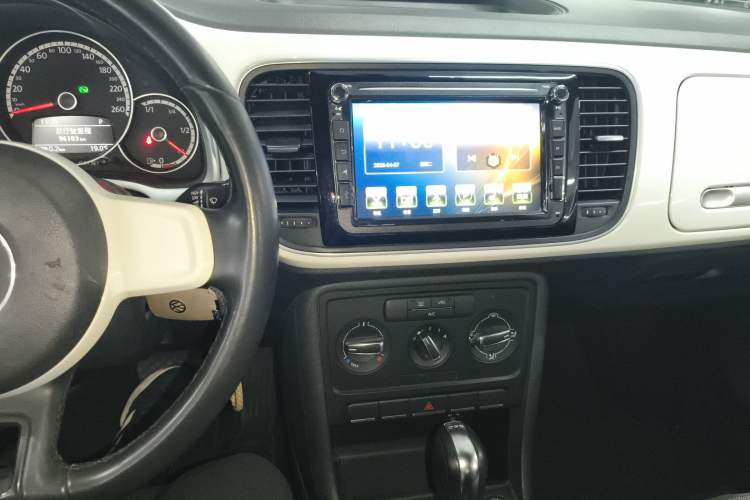 Used Volkswagen Beetle 2014 1.2TSI Fashion Edition
