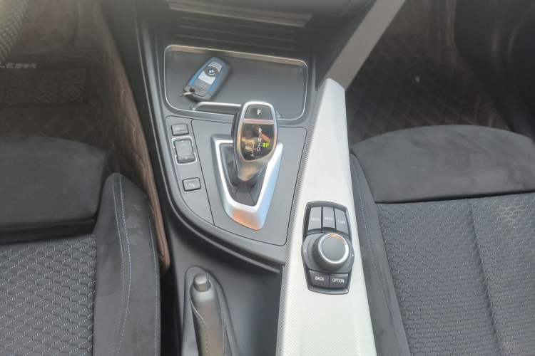 Used BMW 3 Series 2018 320i M Sport Package