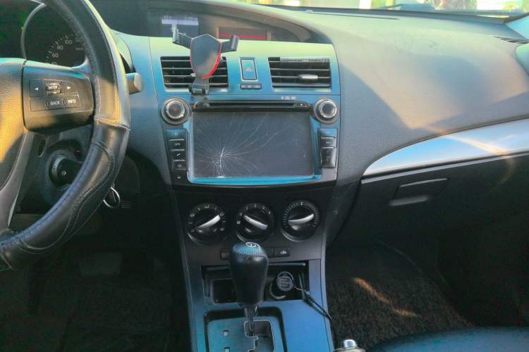 Used Mazda Mazda 3 2013 Sedan 1.6L Automatic Elite Model
