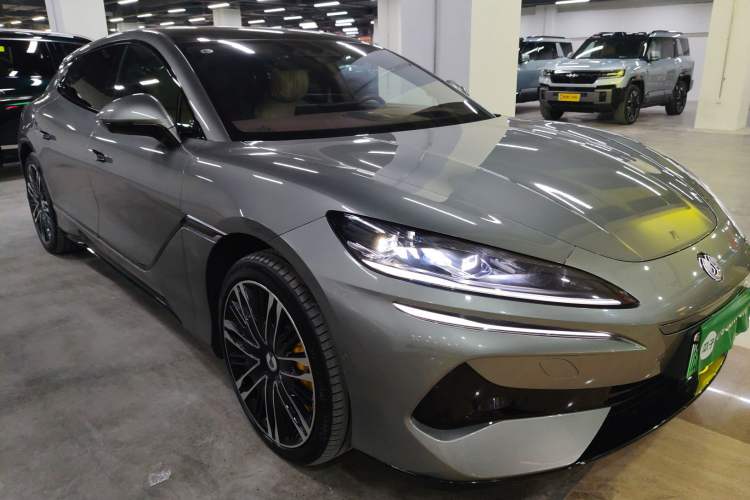 Used Denza Z9GT 2024 1100 Four-Wheel Drive Ultra Version