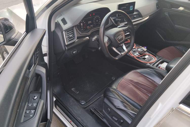 Used Audi Q5L 2018 45 TFSI Prestige Fashion Edition China VI Emission Standard
