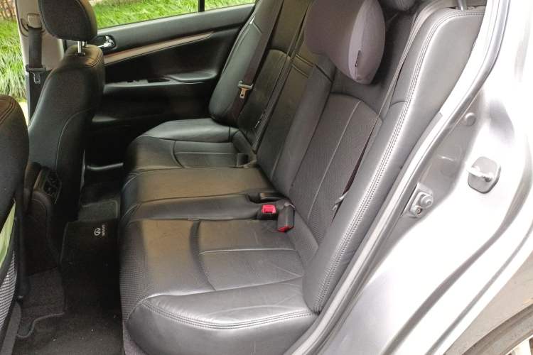 Used Infiniti G Series 2013 G25 Sedan Luxury Sport Edition