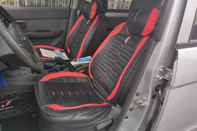 Used Wuling Hongguang 2015 1.5L S Base Model China IV