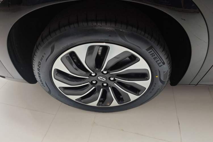 Used Hima AITO M7 2024 1.5T Rear-Drive Plus Version 5 Seats