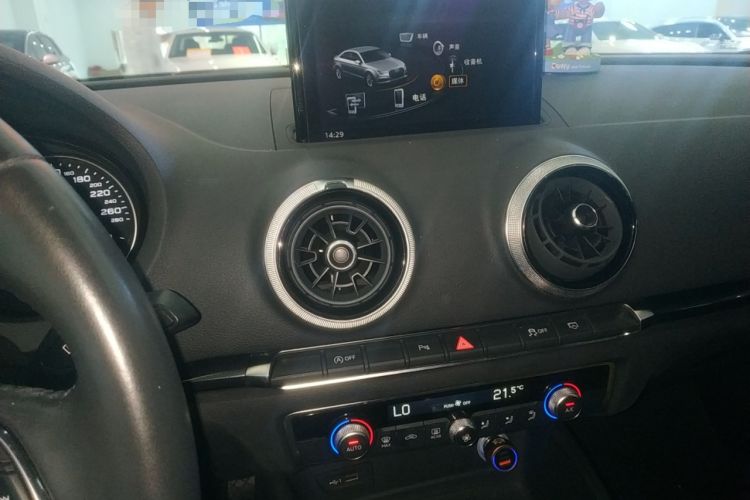 Used Audi A3 2019 Limousine 35 TFSI Fashion Edition China VI Emission Standard