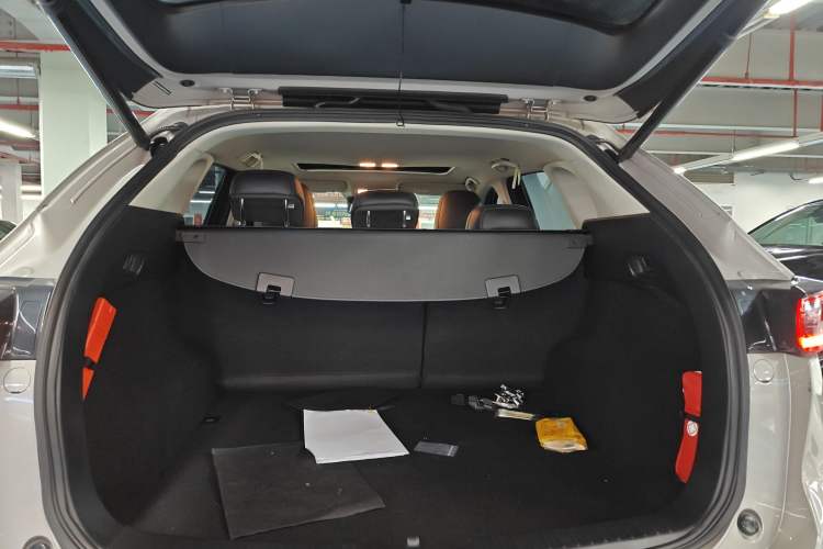 Used Mazda CX-5 2022 2.5L Automatic 4x4 Prestige Edition
