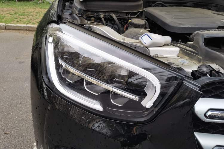 Used Mercedes-Benz GLC 2022 Refreshed GLC 260 L 4MATIC Dynamic Edition Right Front Headlight