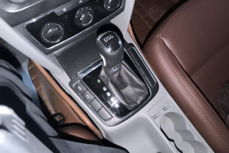 Used Skoda Superb 2013 1.4TSI DSG Sport Edition