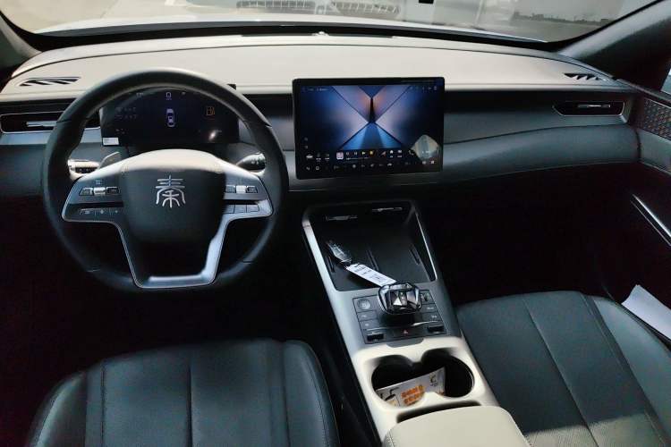 Used BYD Qin PLUS 2025 DM-i Smart Drive 120KM Superior Model