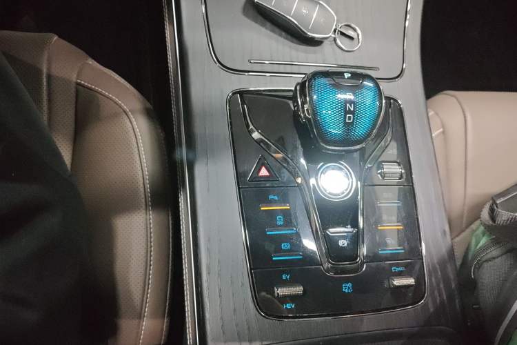 Used BYD Han 2022 DM-i 121KM Luxury Model
