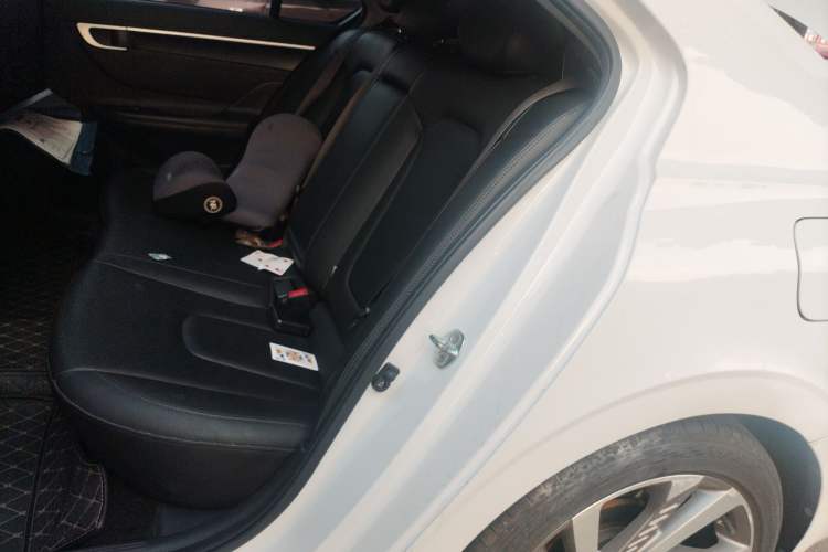 Used Hyundai Mistra 2021 1.8L CVT LUX Premium Edition
