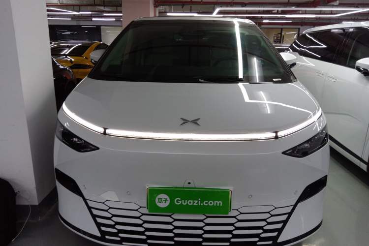 Used XPeng X9 2024 702 Ultra-Long Range Max